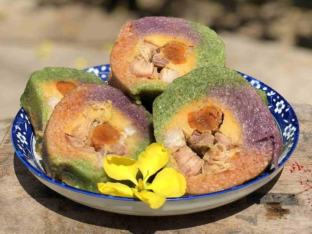 Bánh tét Trà Cuôn